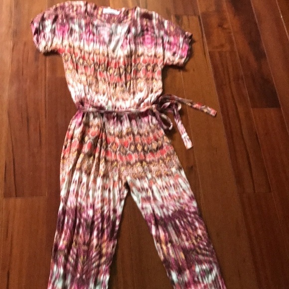 Velvet by Graham and Spencer Blanca Jumper. - Picture 3 of 8